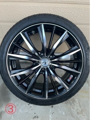 レオニスVX 18インチ　8J＋42 ワゴン車　セダン