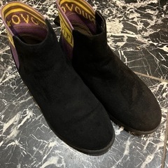 ショートブーツ　23cm