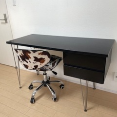 ¥0 鏡面仕上げのオシャレなデスク！学習机にも！の画像