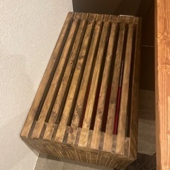 ベンチ