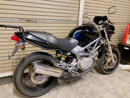ホンダ　VTR250 キャブ後期タコメーター付きモデル　配送可能　支払いは現金or振り込みも可能 ホンダVTR250 キャブ後期タコメーター付きモデル配送可能支払いは現金