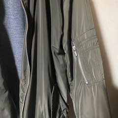 ZARAＭＡＮ 美品の画像