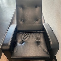 リクライニングチェア・オットマンのセットの画像