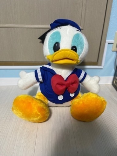 ちょっと大きい　ドナルド　ぬいぐるみ　デイズニー