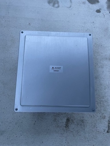 OMRON製　パワーコンディショナー