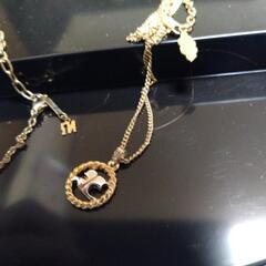 NINA RICCI ＆courreges ネックレス2点　04　