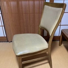 カリモク　ダイニングチェア4脚