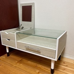 ドレッサー　テーブル（値下げしました）