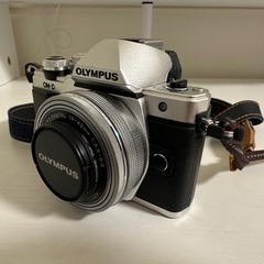 OLYMPUS ミラーレス一眼