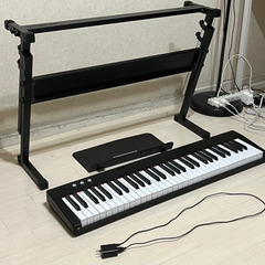 電子ピアノの画像
