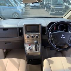【自社ローンもOK✨】車検２年付き　デリカD:5 Gプレミアム　4WD　ヒッチメンバー　両側電動スライドドアの画像