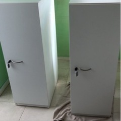 家具　木製ロッカー2台
