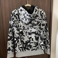UNIQLO×スターウォーズ　フルジップボアパーカーLサイズの画像