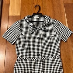 事務服　9号　夏服1点　ベスト2点　スカート3点