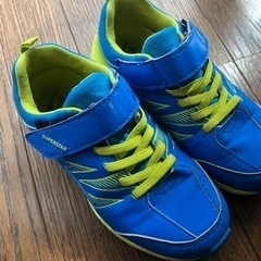 SUPERSTAR  19㎝　EE