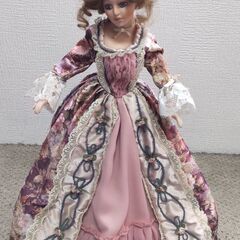 ＜取引終了＞フランス人形