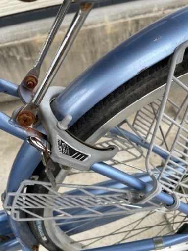 自転車 26インチ 3段切り替え LEDライト 虫ゴム交換済み 鍵付き