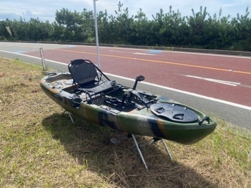 プロペラ式足漕ぎカヤック