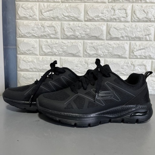 SKECHERS スケッチャーズ　26.5cm