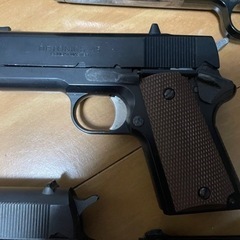 モデルガン等セットでの画像