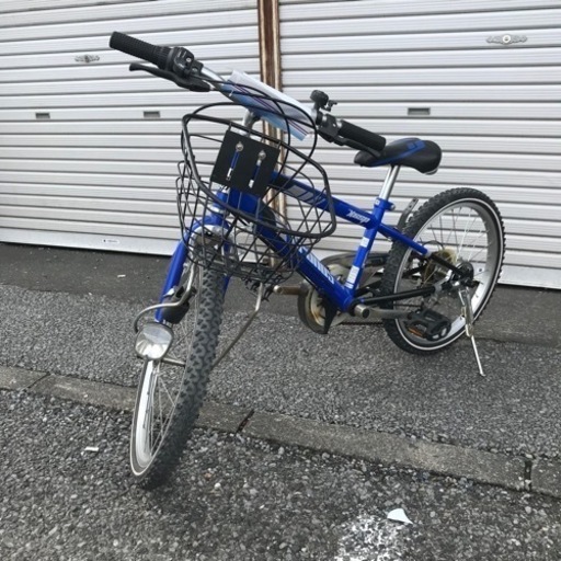 美品 HATTORI ハットリ 一般用自転車 22インチ HATTORI ハットリ 一般