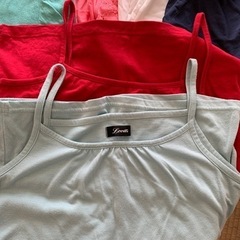 お話し中　キャミソールなど色々の画像