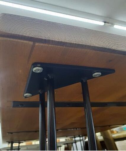 札幌【ヴィンテージ感溢れるダイニングテーブル 】幅120cm 男前系 ブルックリン シャビー パイン材 アイアンフレーム 食卓テーブル