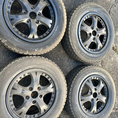 スタッドレスの画像