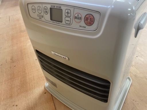 101001 ダイニチ　石油ファンヒーター　2020年製
