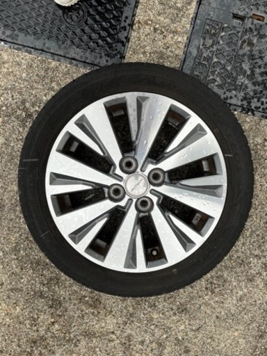 ワゴンR ホイールタイヤ4本2020年