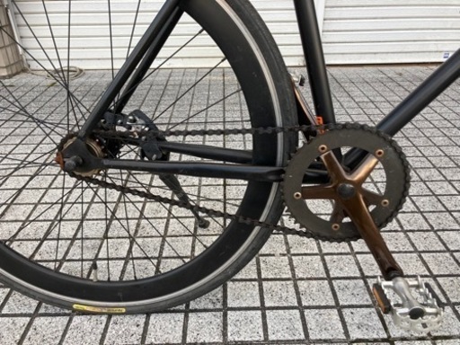 【クロスバイク】シングルギア　エアロホイル使用　パナレーサータイヤ　700x28c サドル新品❗️若林自転車　膳所店　SALE中❗️