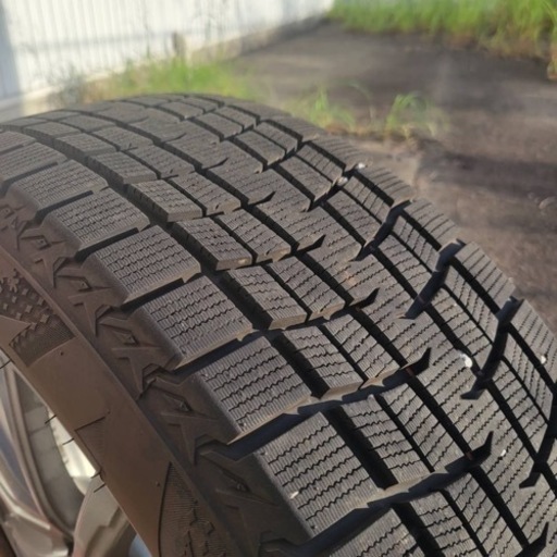 スタッドレスタイヤ４本セット