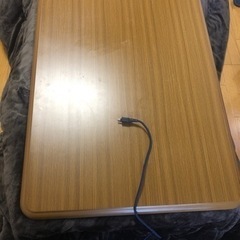 こたつ（普通のテーブルとしても使用可）の画像