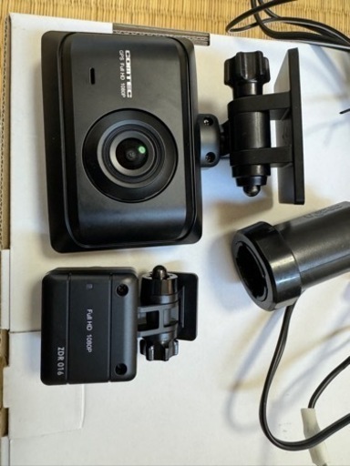 COMTEC ZDR-016 ドライブレコーダー 前後撮影