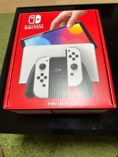 Nitendo switch 有機EL (白)とあつまれ動物の森ソフト