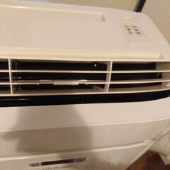 配送【展示品】完品【45000円】トヨトミ　スポットエアコン　置き型エアコン　小型　箱付きの画像