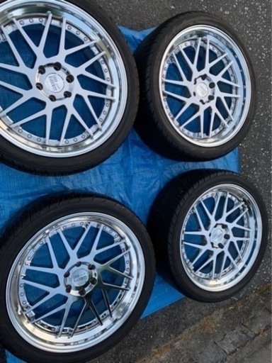 レオンハルト　24インチ