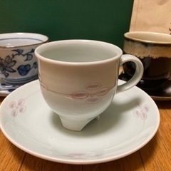 和カップ&ソーサー3客差し上げます