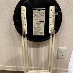 折りたたみスツールの画像