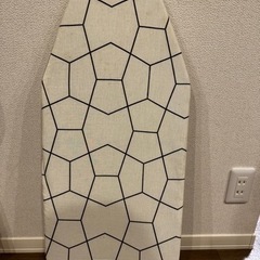 IKEA:アイロン台の画像
