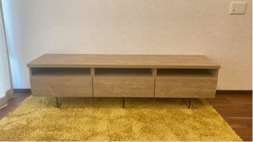 テレビボード 木目素材