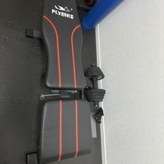 トレーニング用ベンチ　ダンベル2つセットの画像