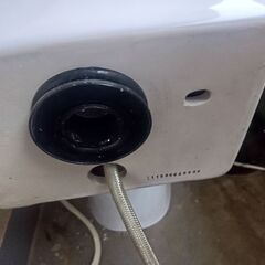 壁排水の取り外しトイレ1式あげます