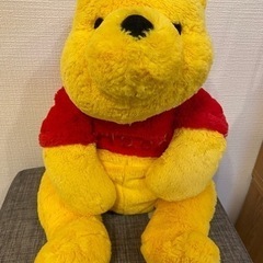 くまのプーさん　ぬいぐるみ抱き枕の画像