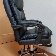 【新品】リクライニング　ゲーミングチェアの画像