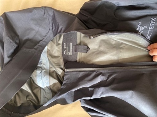 ARC’TERYX マウンテンパーカー　ブラック