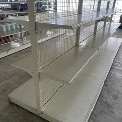 ゴンドラ什器2️⃣4ユニット売却済み