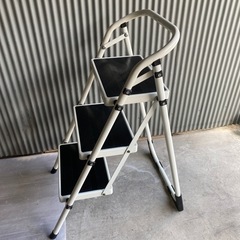 階段式の踏み台(ﾟ∀ﾟ)の画像