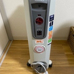 デロンギ　オイルヒーター　H770812EFSN-GY
