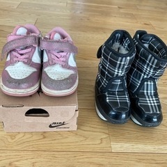 NIKE スニーカー13cm、ファーブーツ14cm 2足セット